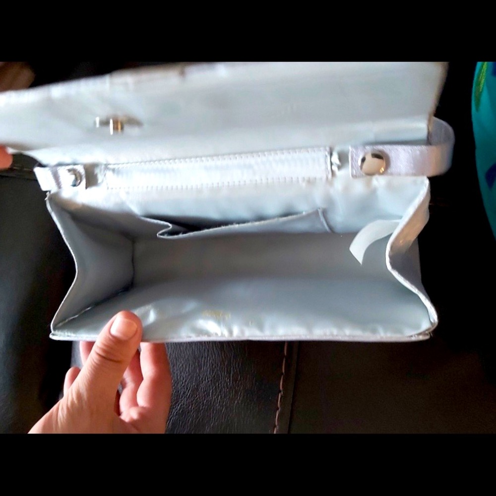 Silver purse - Picture 2 of 2